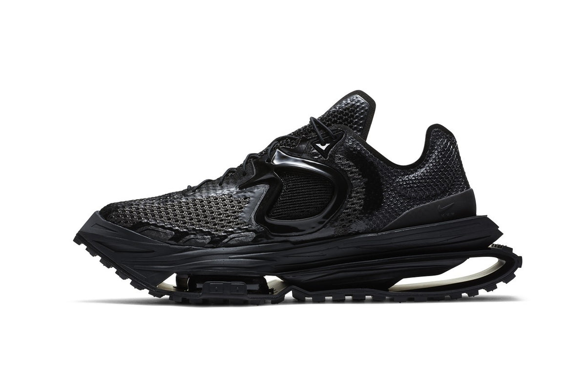 RAFFLE: NIKE ZOOM MMW 4 "TRIPLE BLACK"