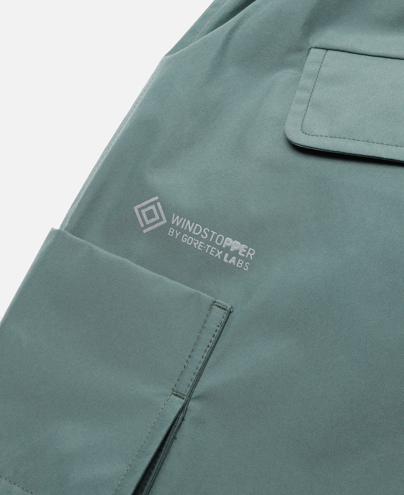 +phenix WINDSTOPPER® by GORE-TEX LABS City Military Half Pants 001 (Green)