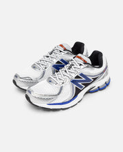 860 V2 (Silver)