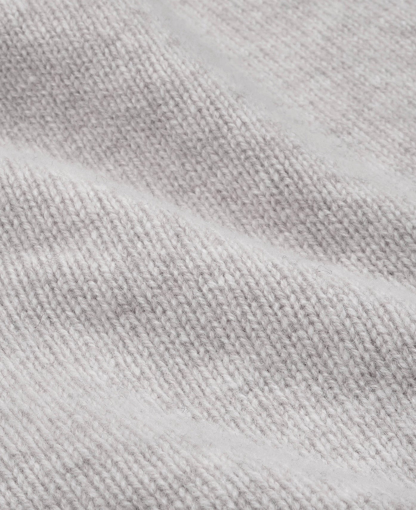 Vendome Script Cashmere Crewneck (Grey)