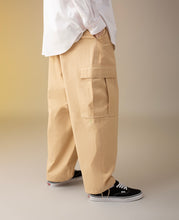 Loose Fit Chino With Cargo Pockets (Khaki)