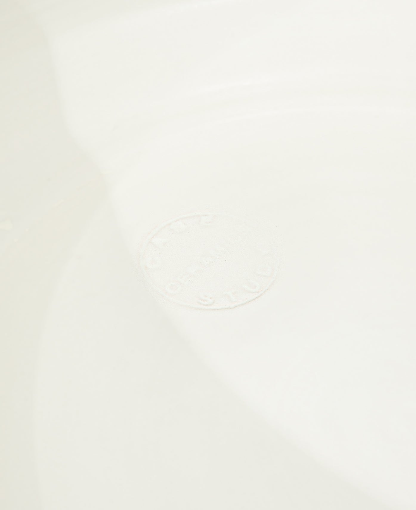 Case Study® Raised Low Pan With Wood Stand (White)